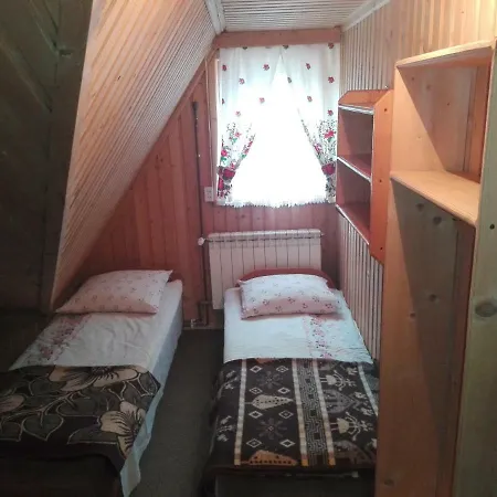Pokoje Goscinne U Elzbiety Ciche Male Exterior photo