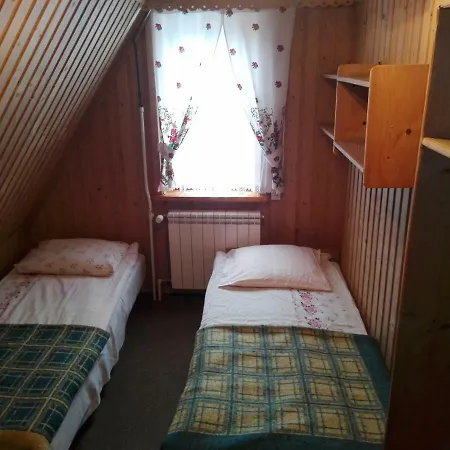 Pokoje Goscinne U Elzbiety Ciche Male Exterior photo