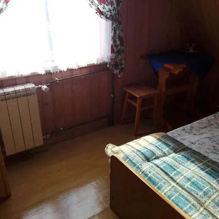 Pokoje Goscinne U Elzbiety Ciche Male Exterior photo