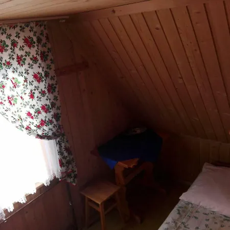 Pokoje Goscinne U Elzbiety Ciche Male Exterior photo